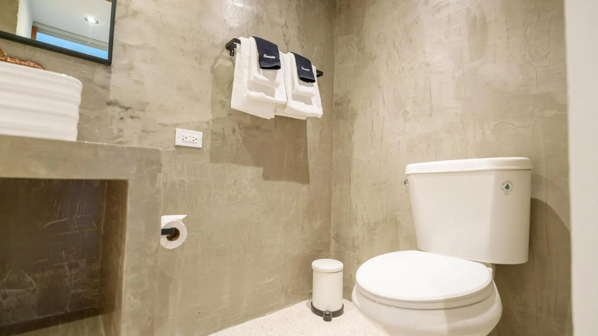 Romeo Hotel Lgbtq San Juan